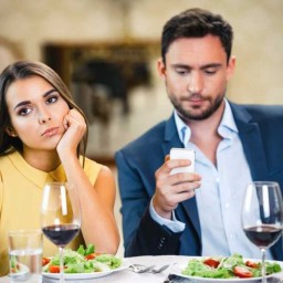 همه چیز درباره لباس پوشیدن برای اولین قرار عاشقانه!