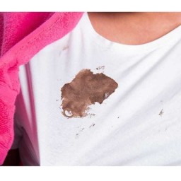 پاک کردن رنگ مو از لباس با چند روش
