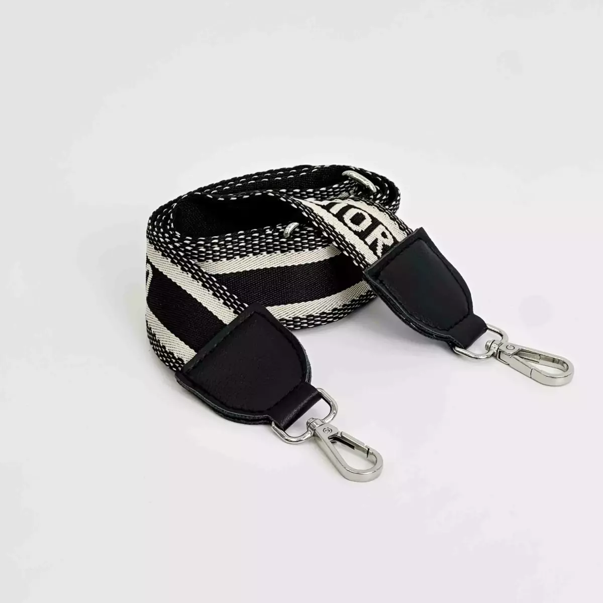 کیف دیور 1004600