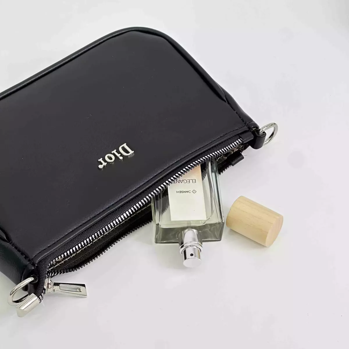 کیف دیور 1004600