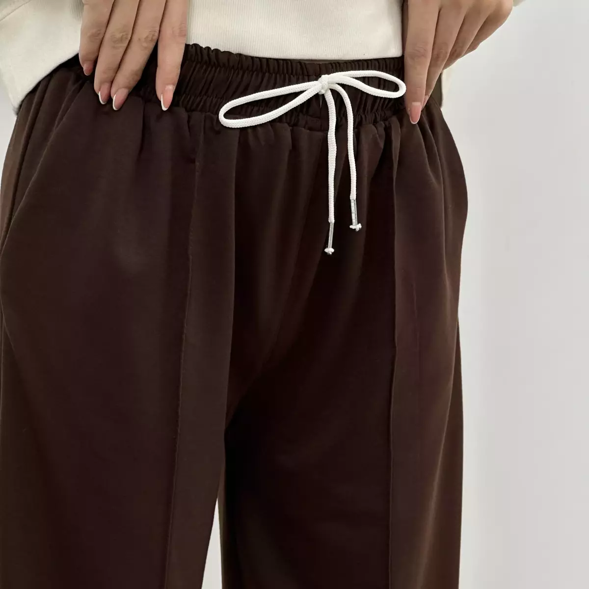 شلوار اسپرت رگه دوزی 1003410