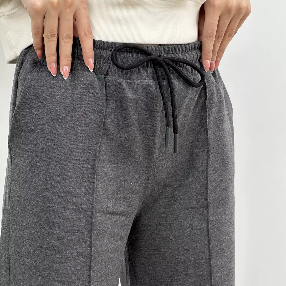 شلوار اسپرت رگه دوزی 1003410