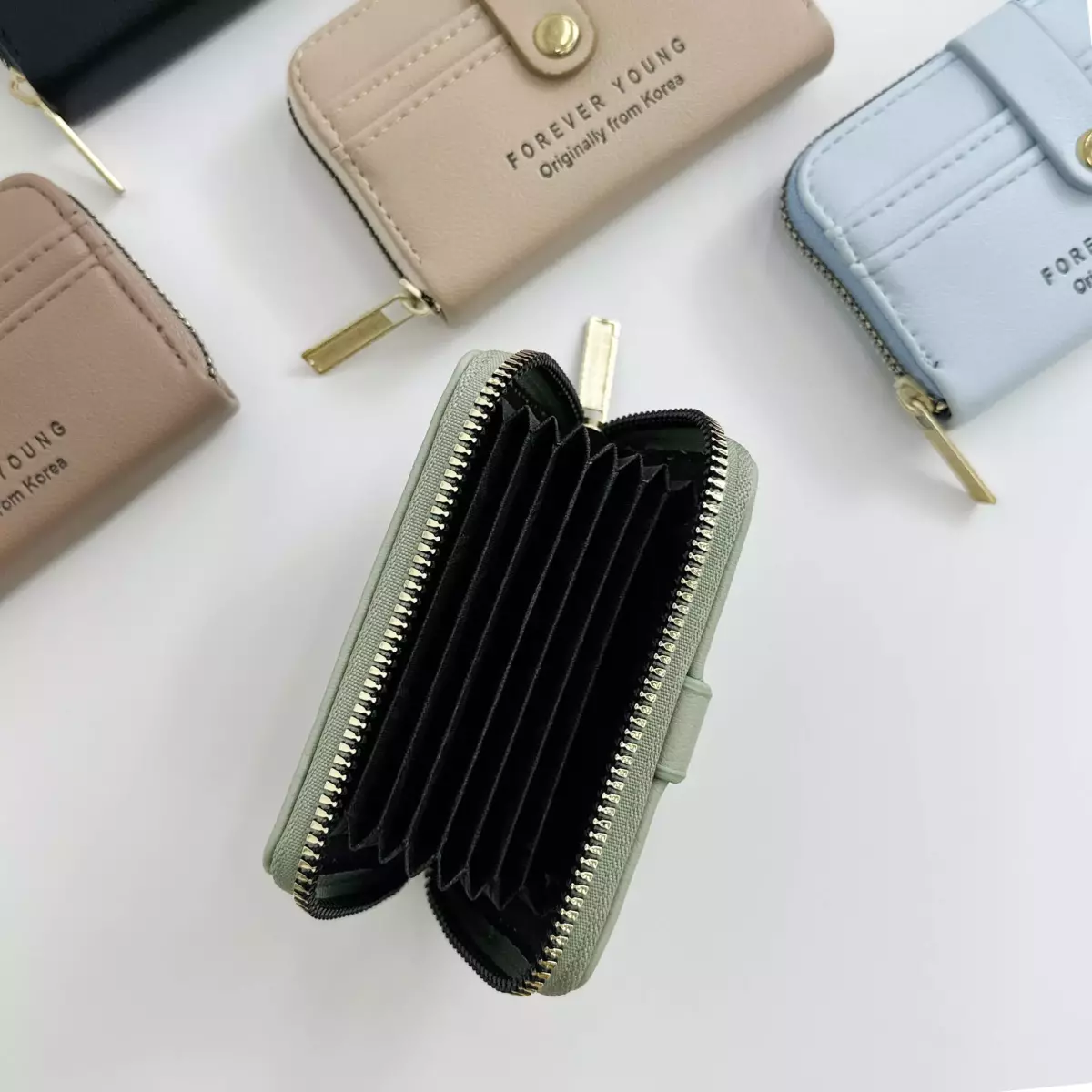 جاکارتی یانگ 1007622