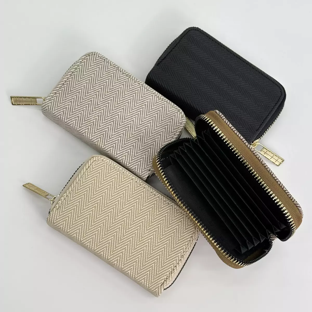 جاکارتی 1007318