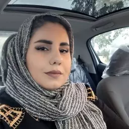 هانیه کلاهدوزان