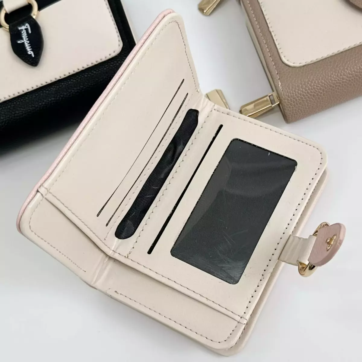 کیف پول 1007626