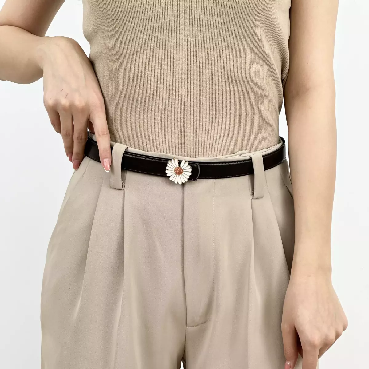 کمربند بابونه 1007658