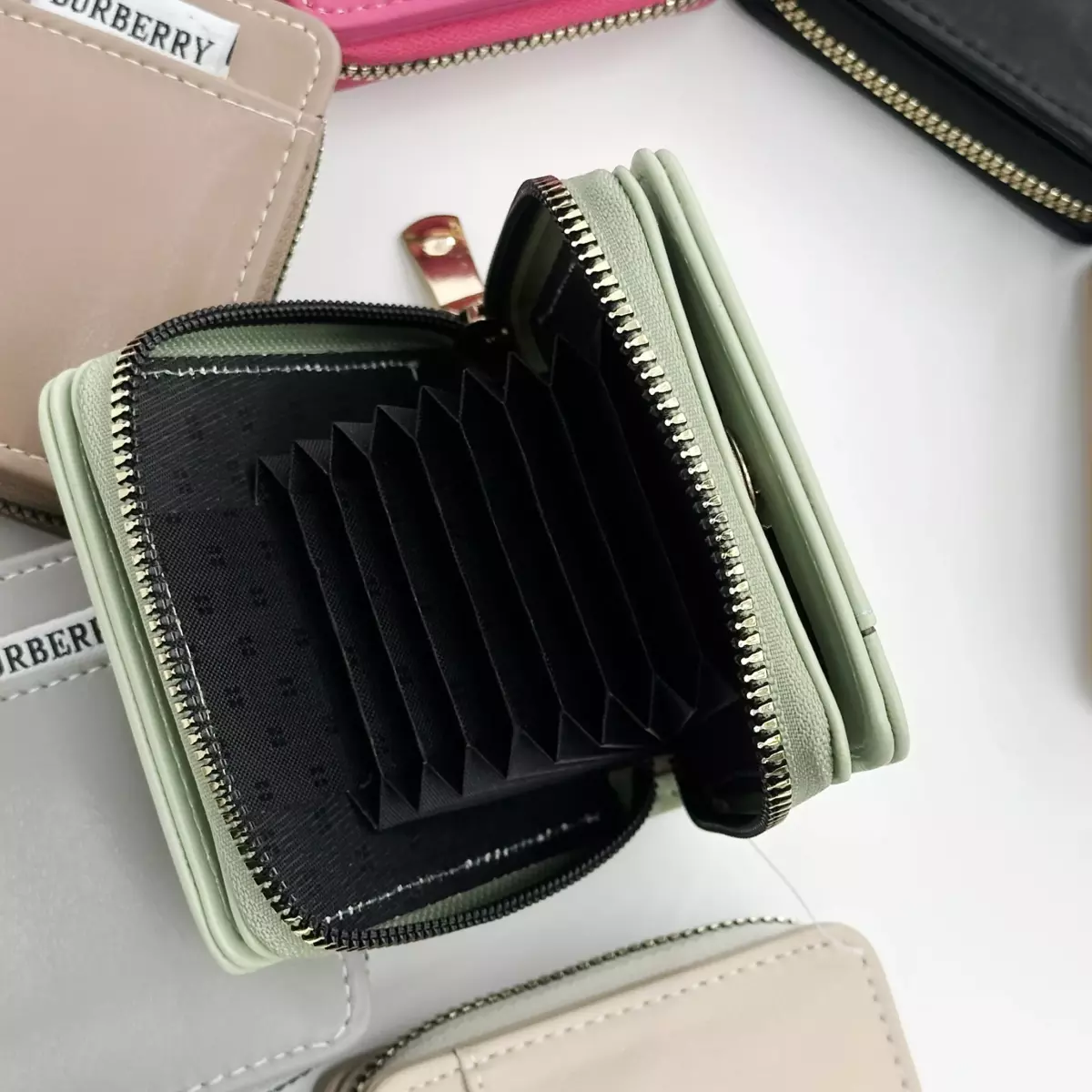 کیف پول  1004394