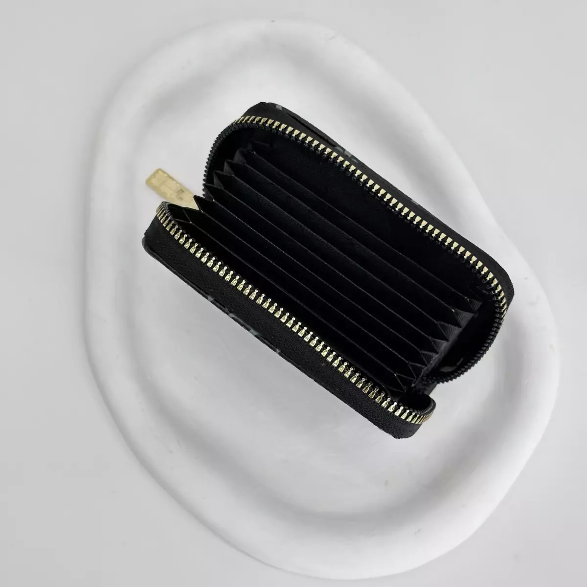 جاکارتی 1007983