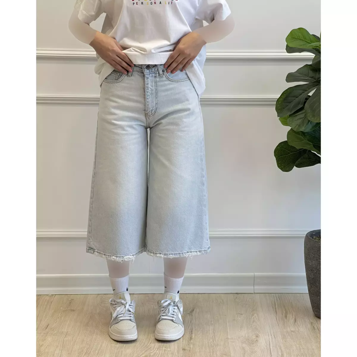 Product title