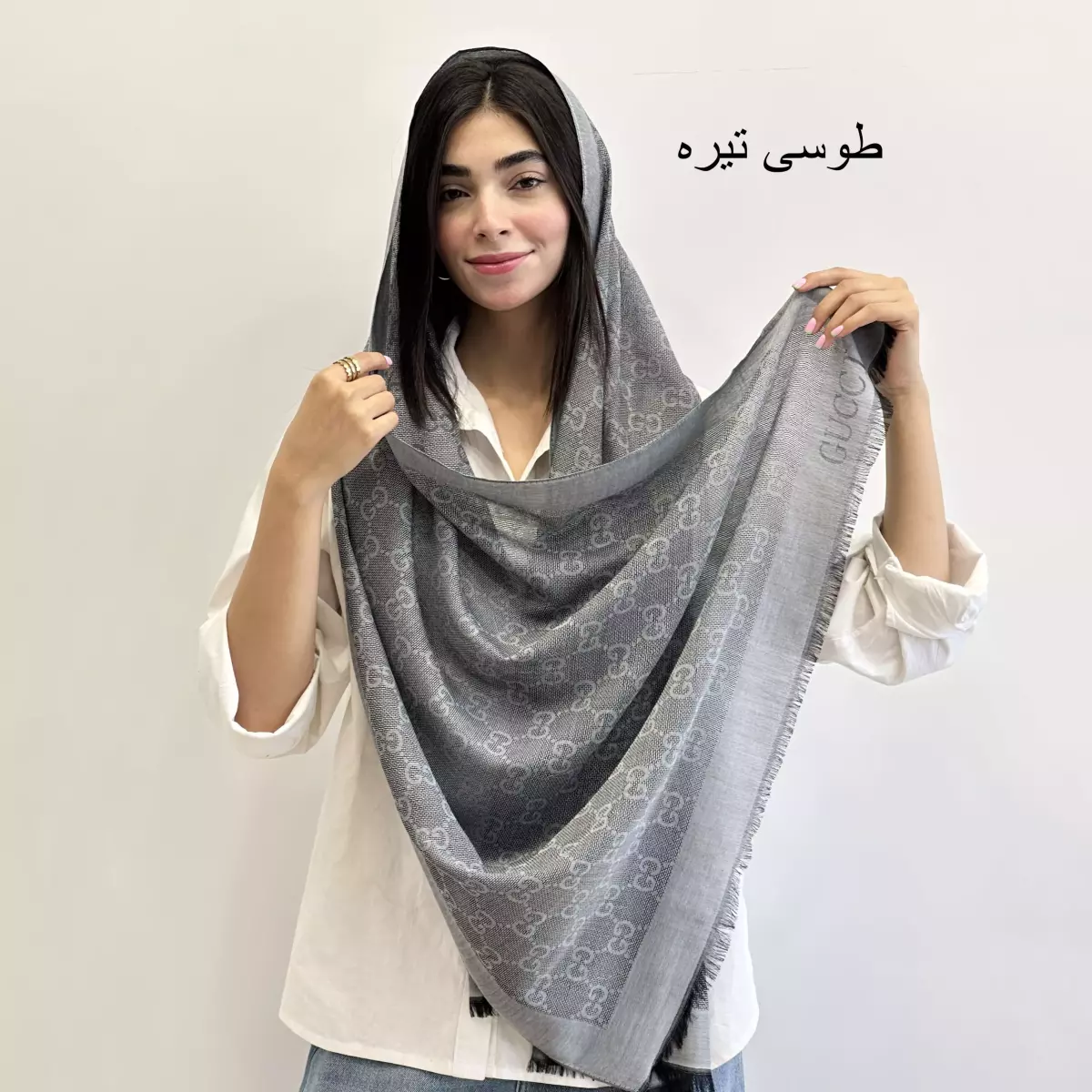 شال جی 1004132