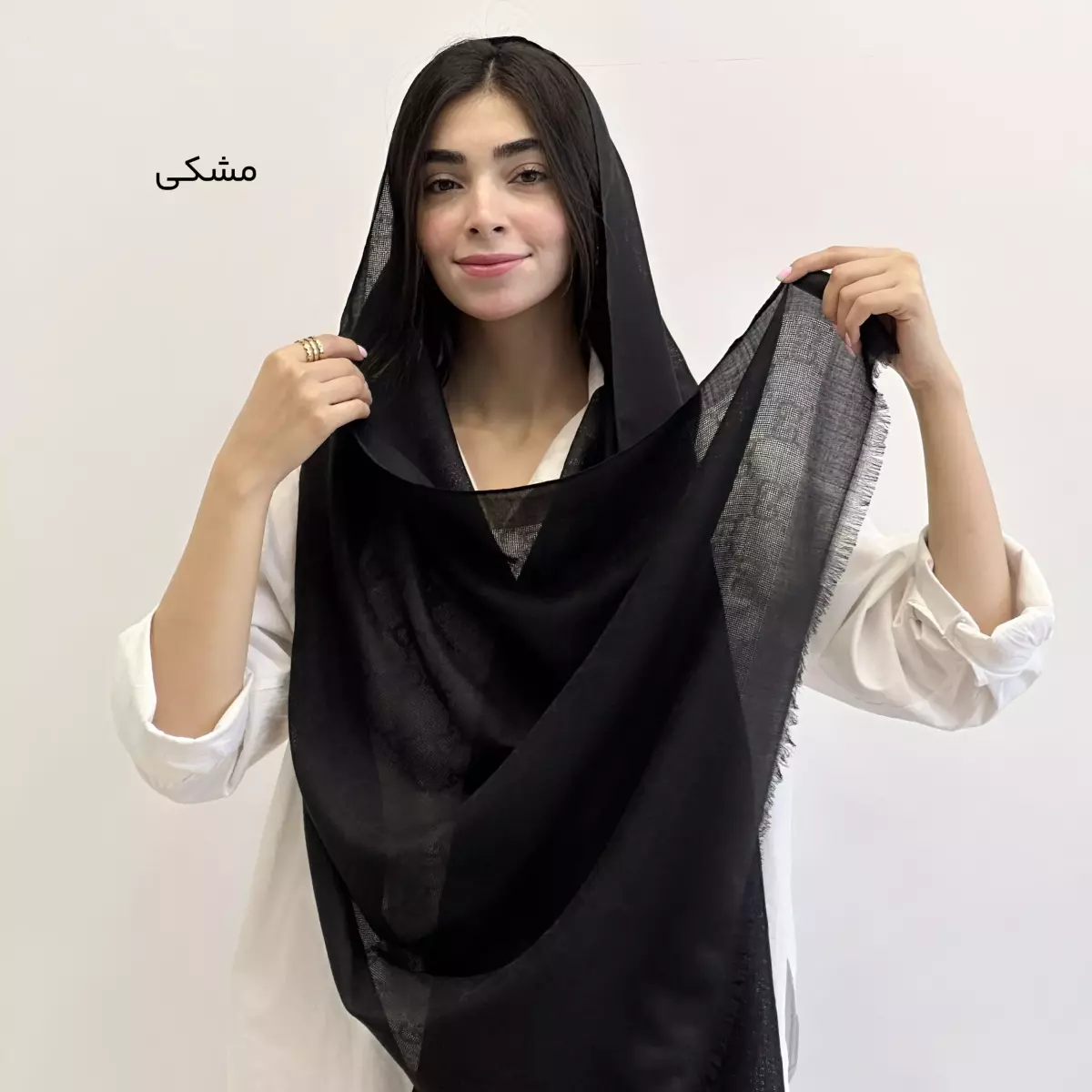 شال جی 1004132