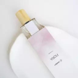 عطر زنانه فیورا 1004315