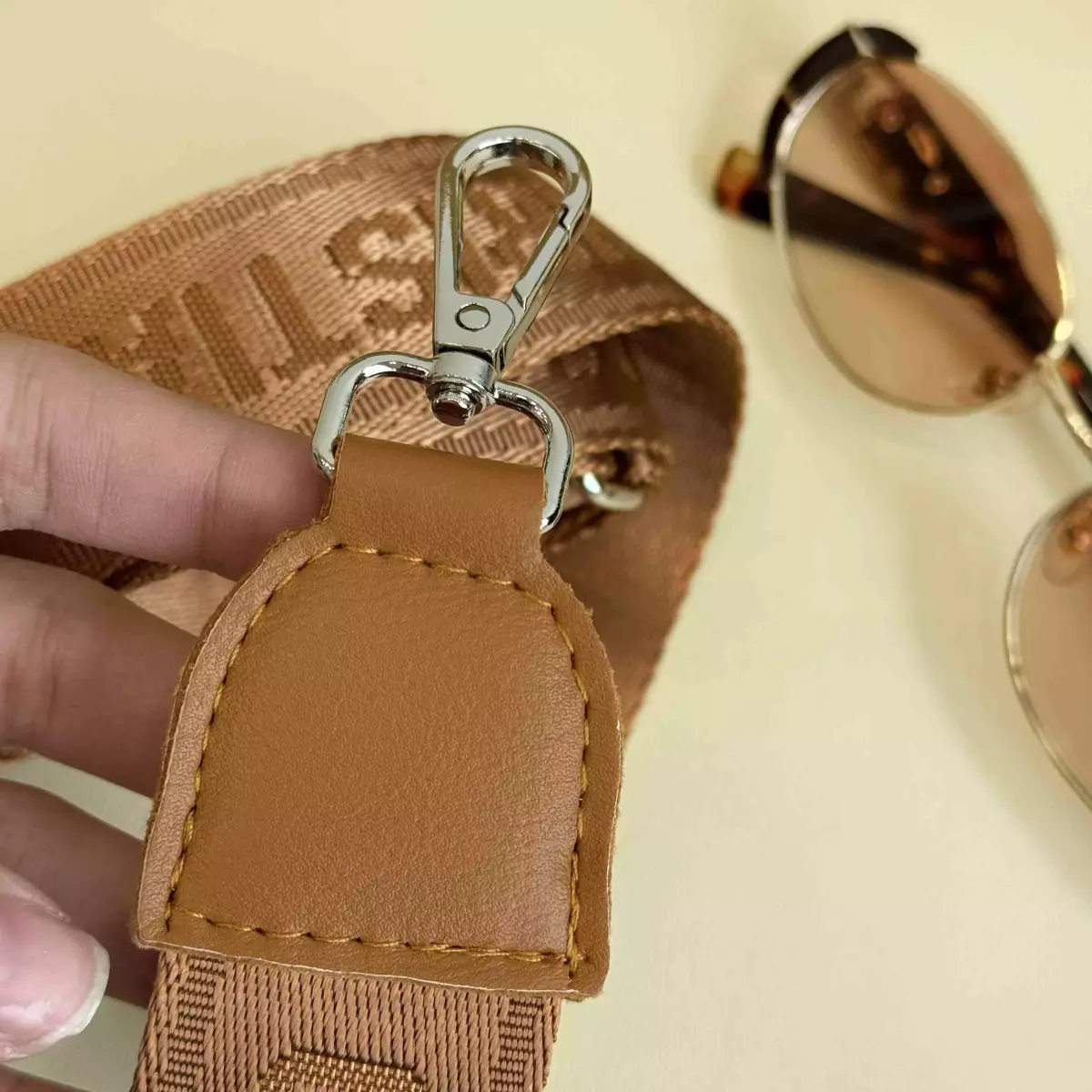 کیف دیور 1004600