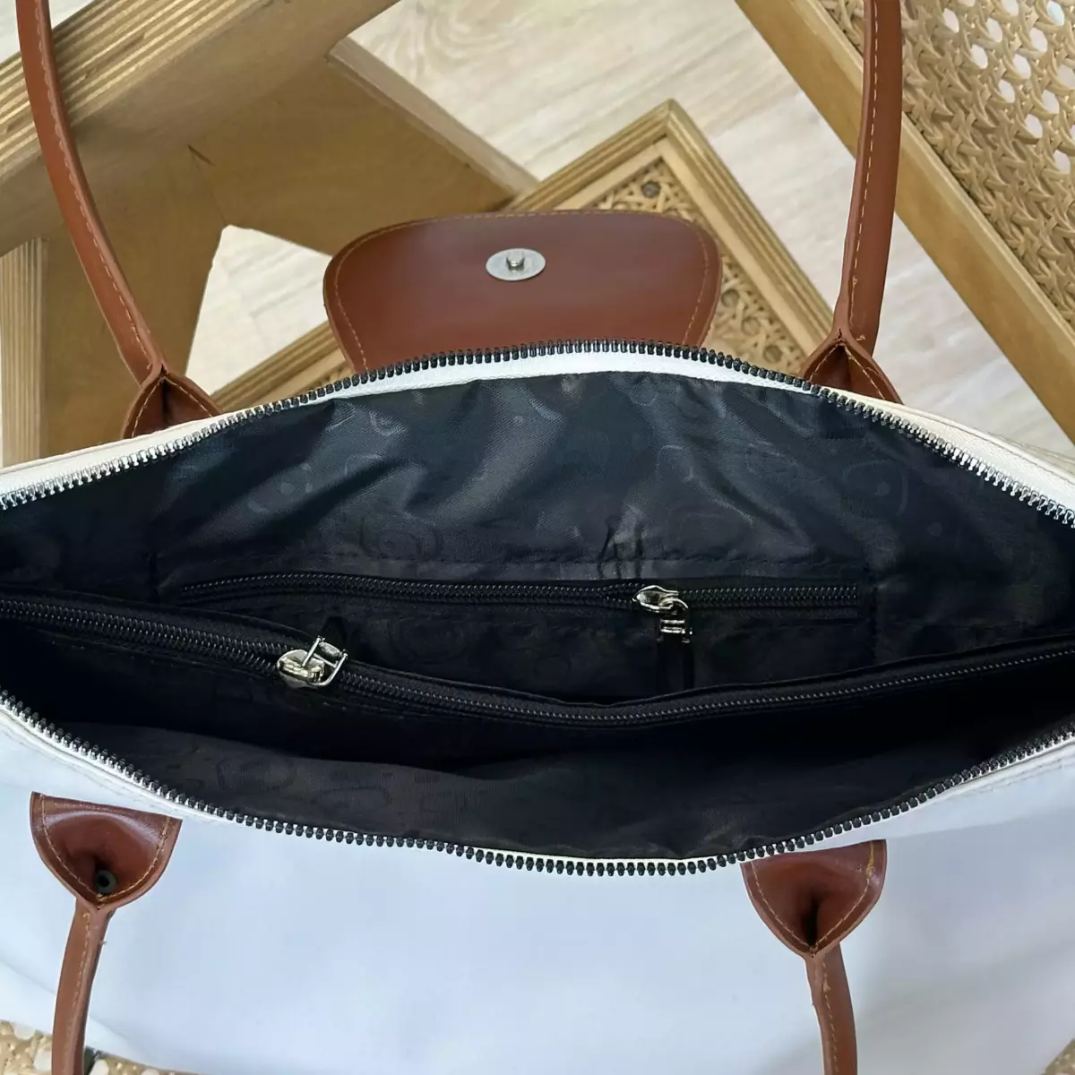 کیف 1004699