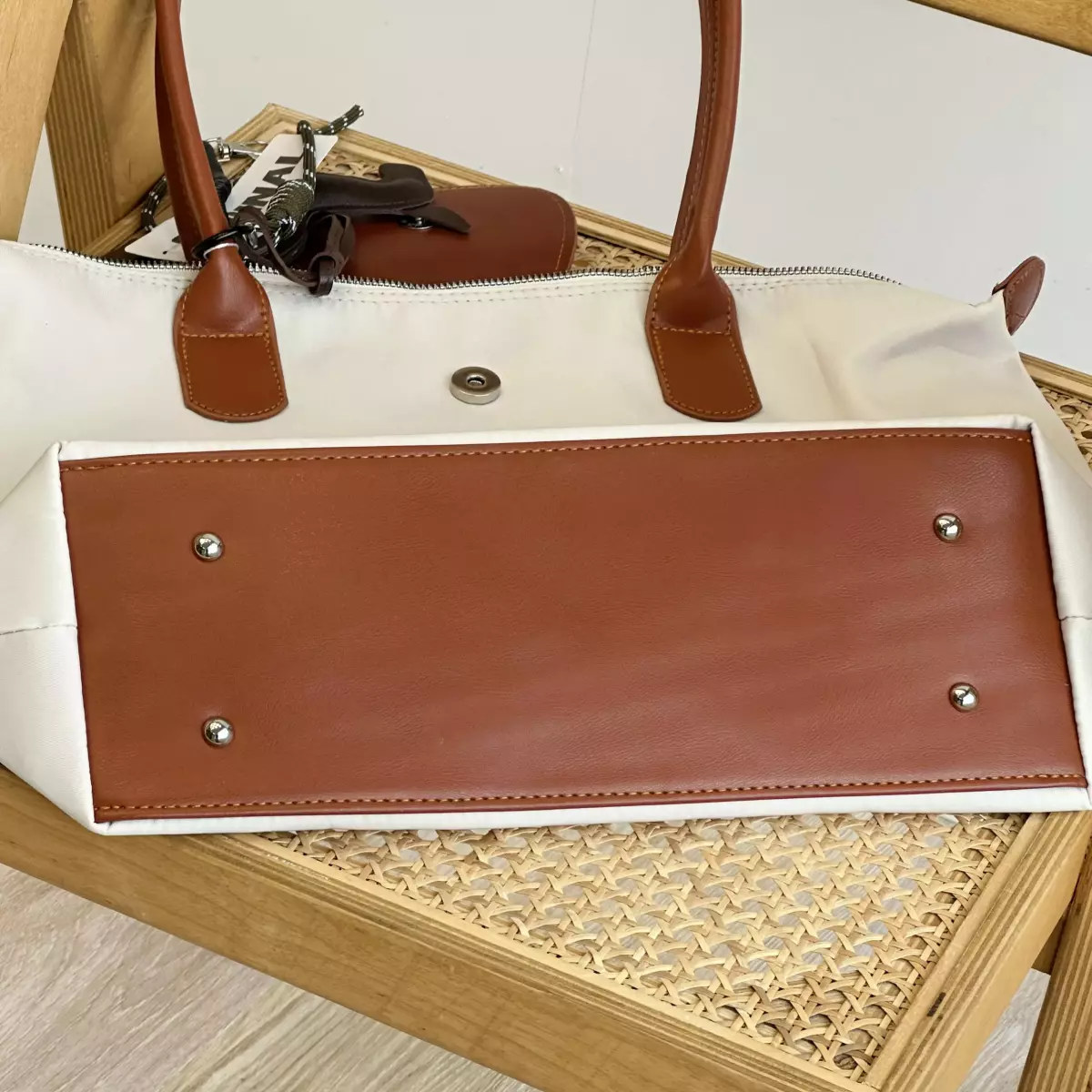 کیف 1004699