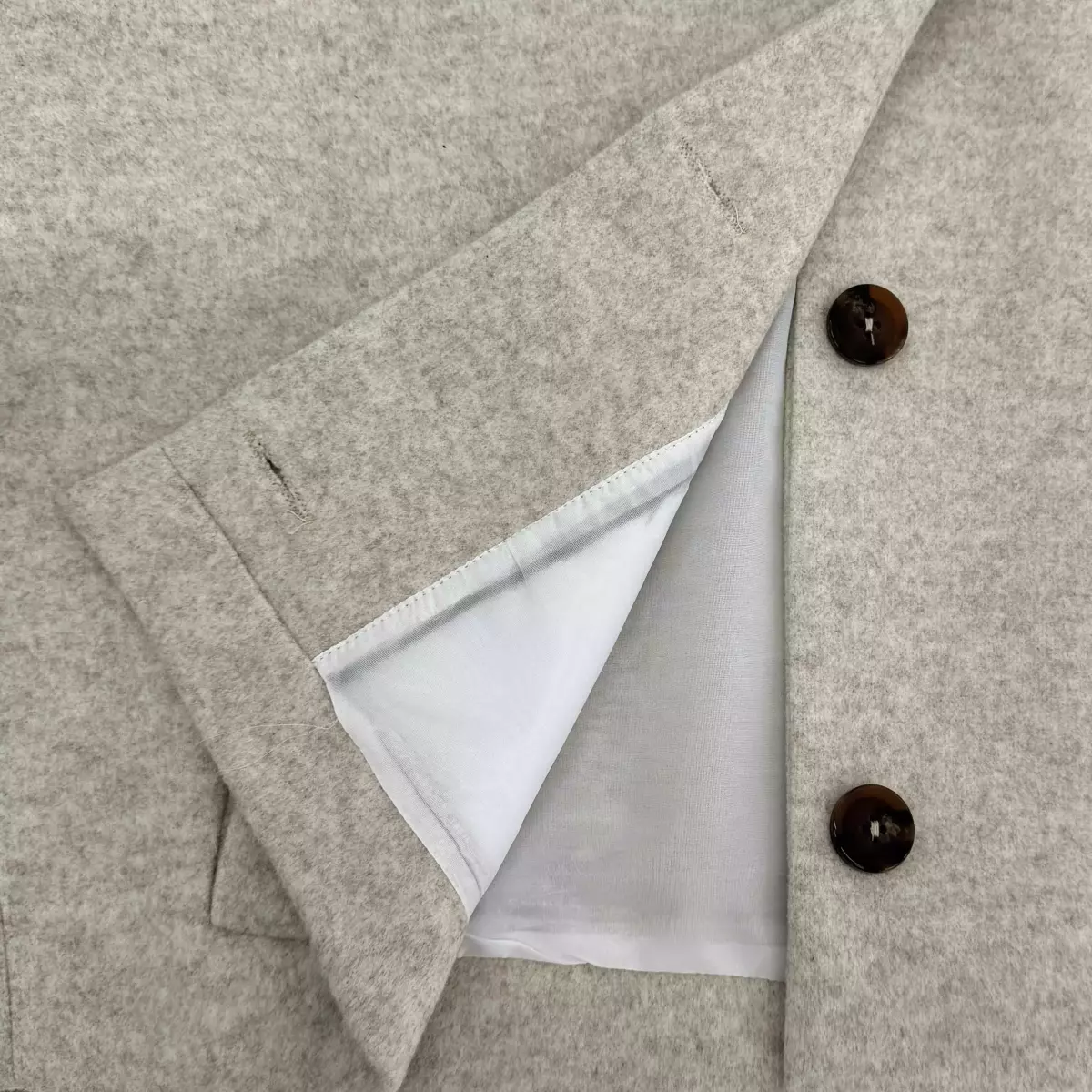 بامبر جکت 1009032