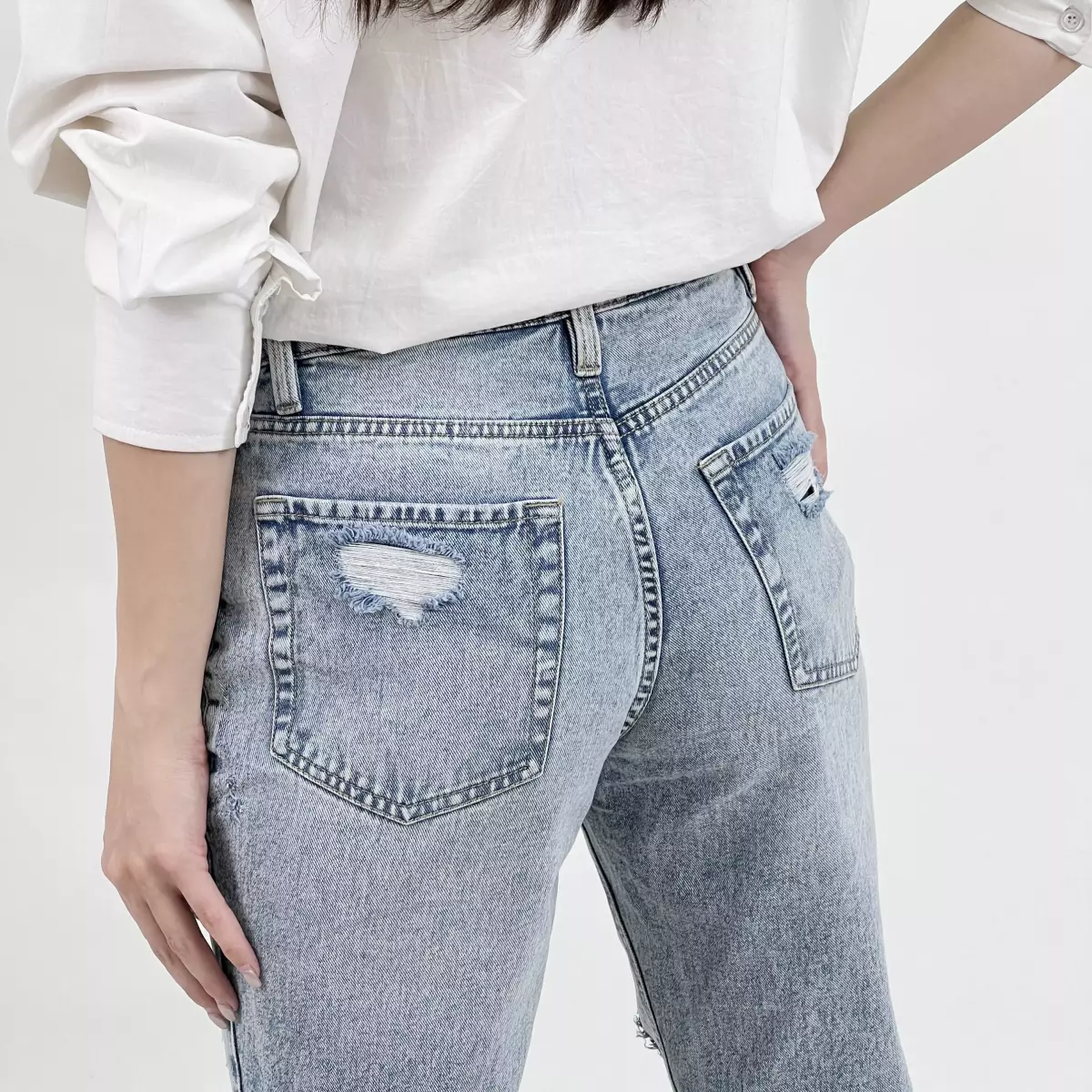 شلوار جین مام فیت 1008337