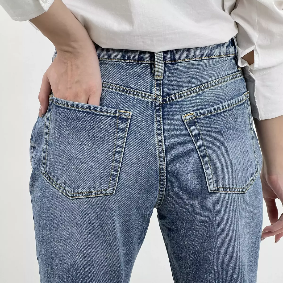 شلوار جین مام فیت 1008338