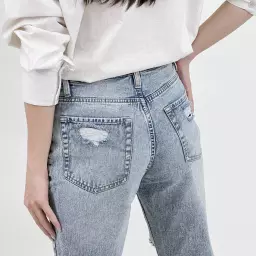 شلوار جین مام فیت 1008337