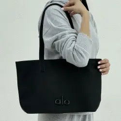 کیف زنانه برزنتی alo | آی بولک
