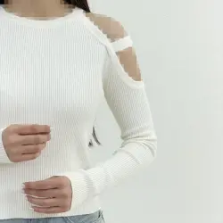 بلوز بافت زنانه سرشانه‌باز کژوال | آی بولک
