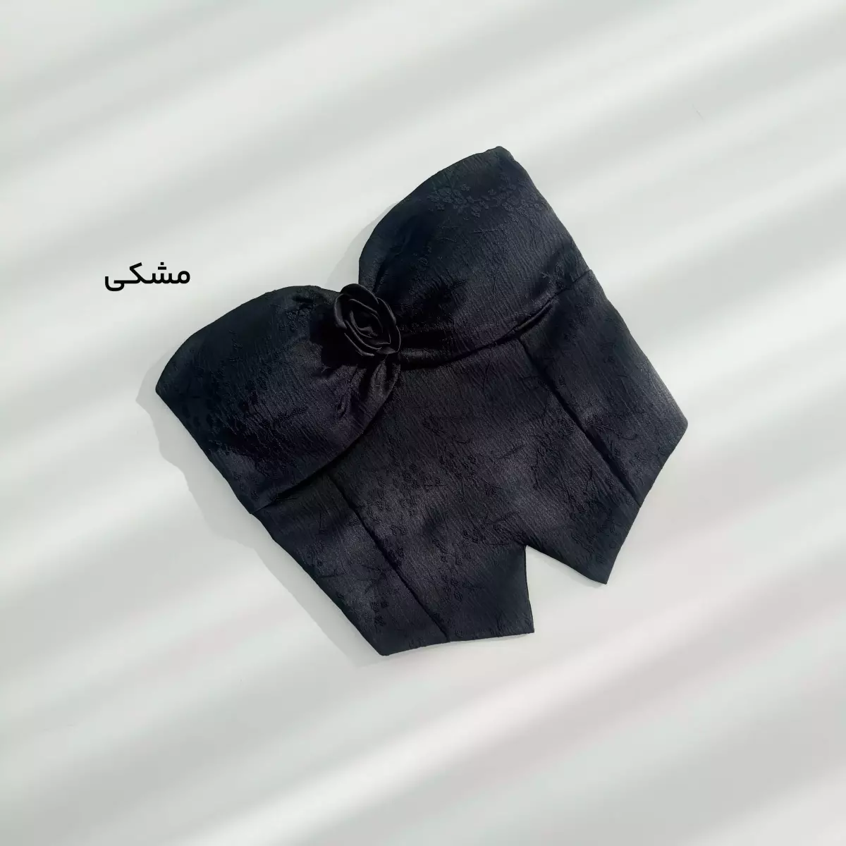 دکلته جلو گل 1008623