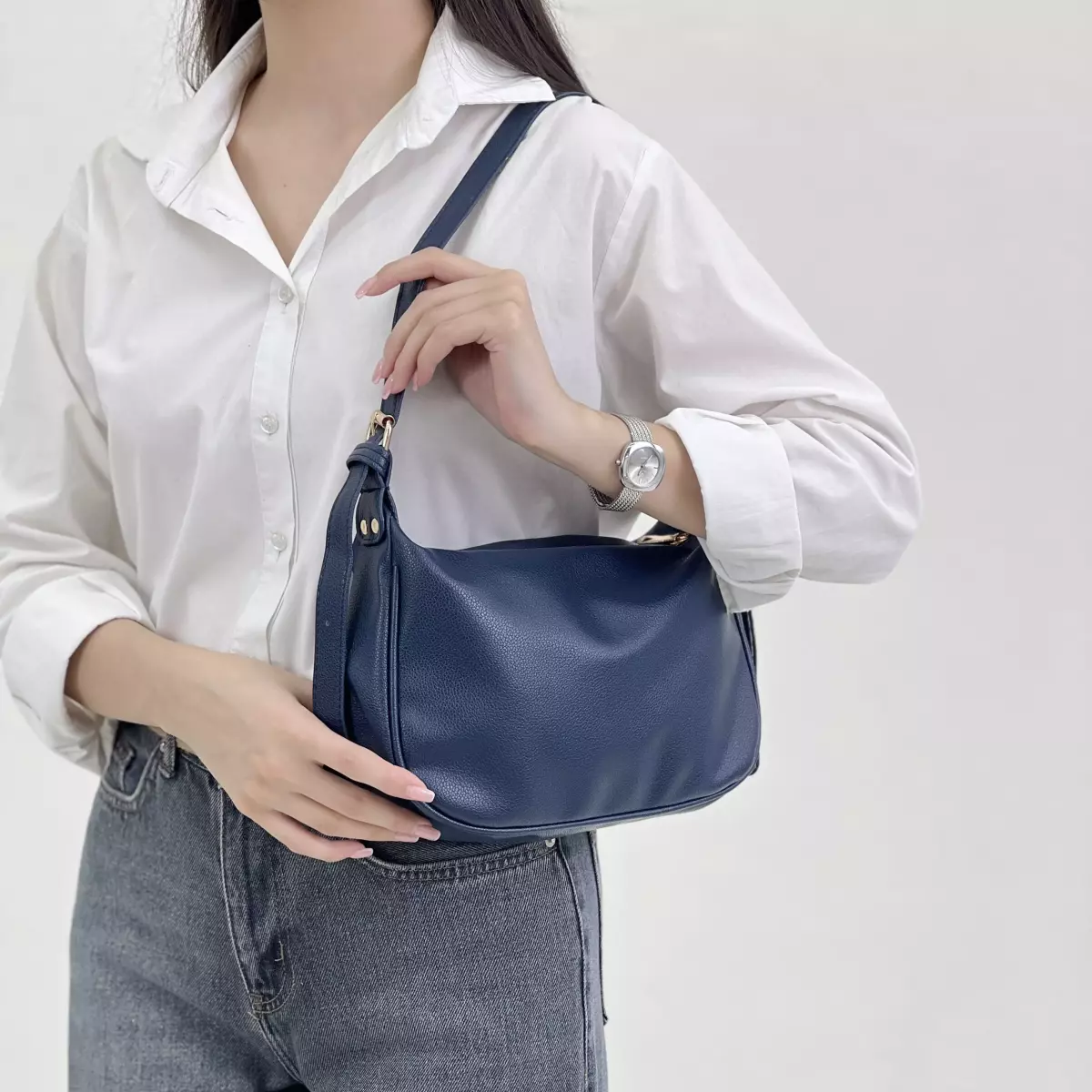 کیف زنانه چرم اسپرت
