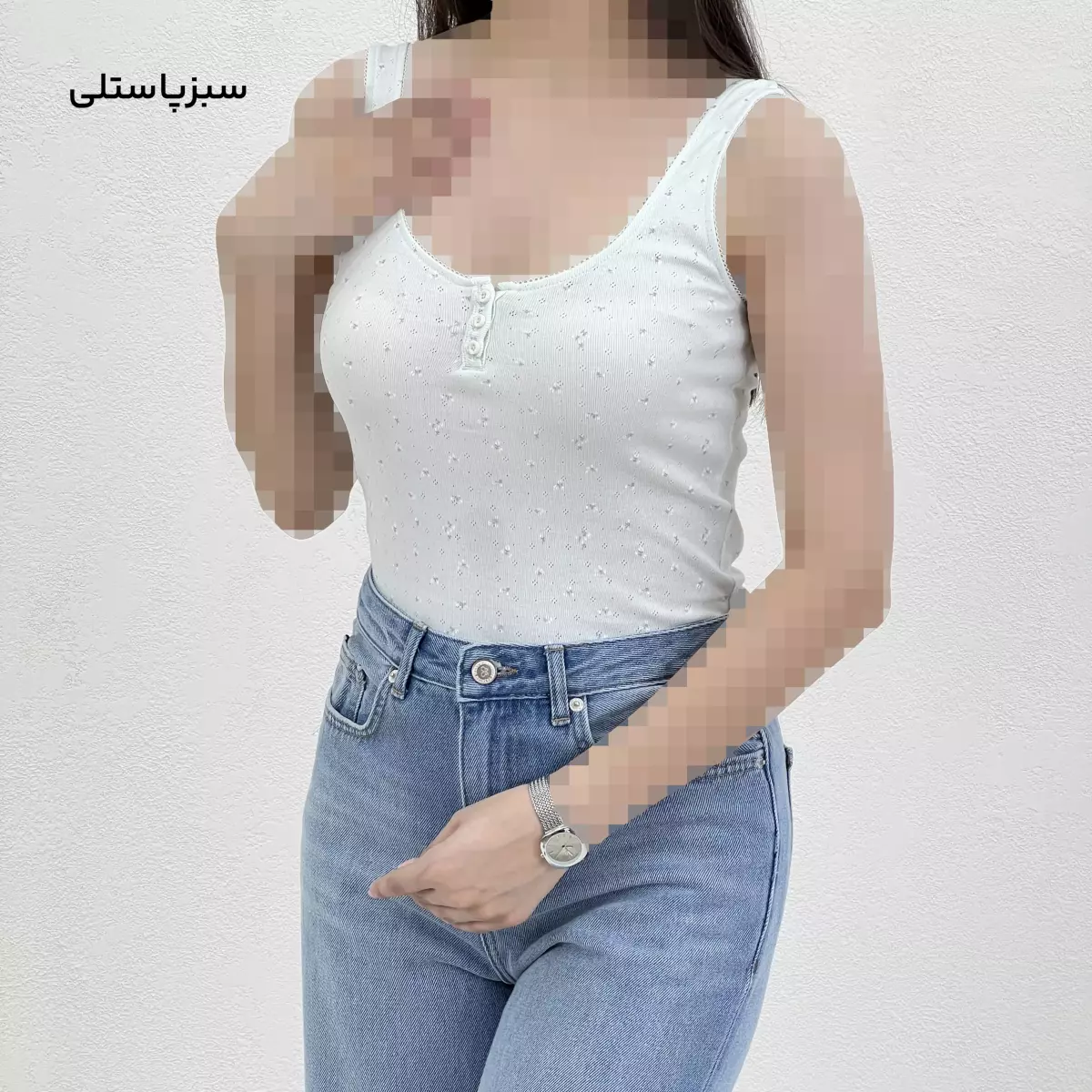 تاپ زنانه گلدار جلو دکمه
