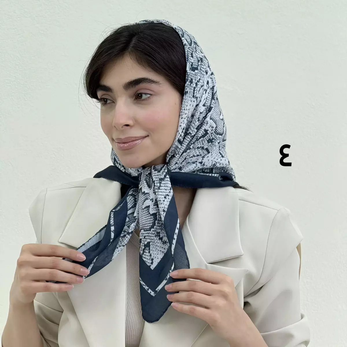 مینی اسکارف زنانه طرحدار