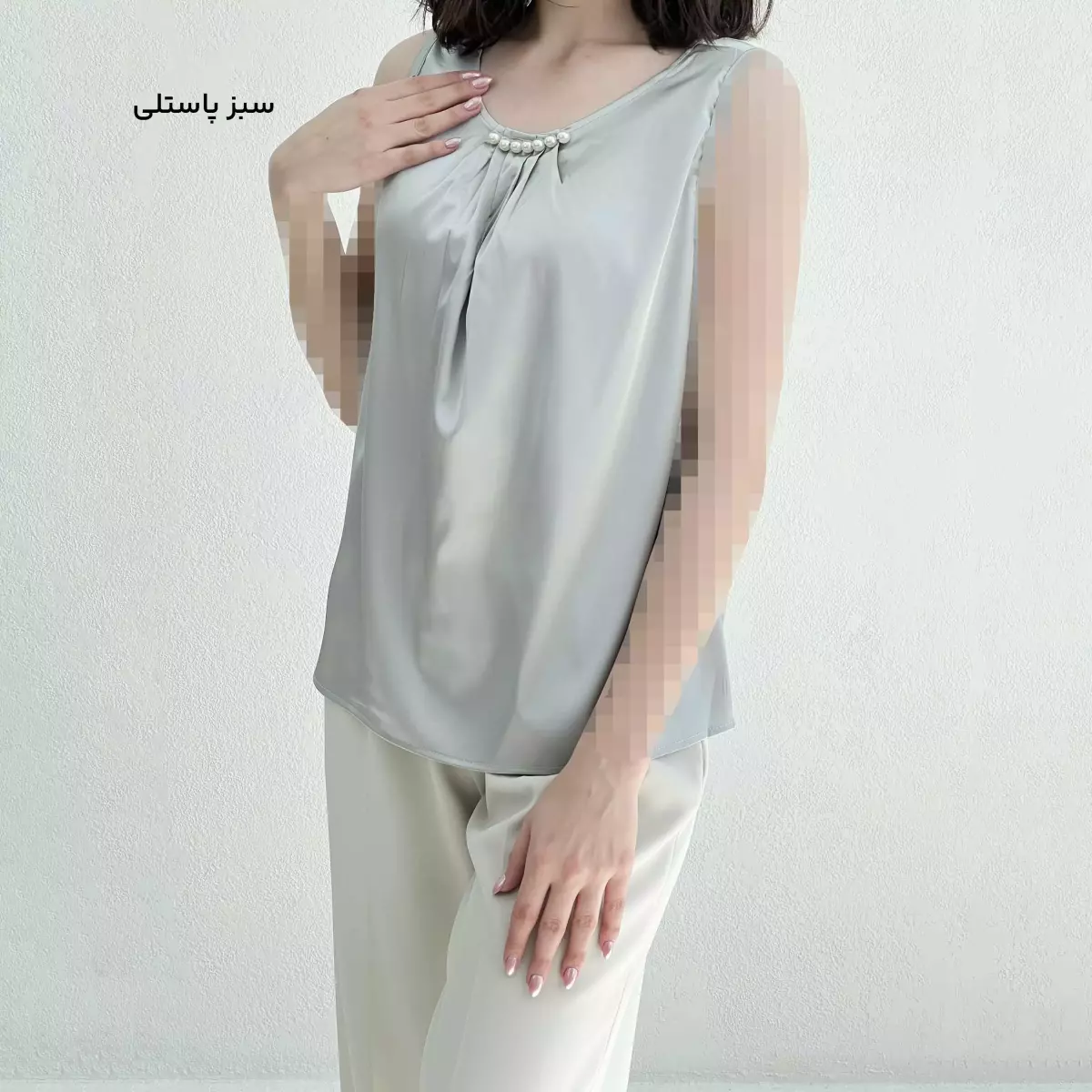 تاپ زنانه جلو مروارید