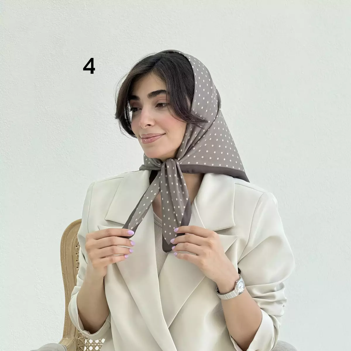 مینی اسکارف زنانه خالخالی