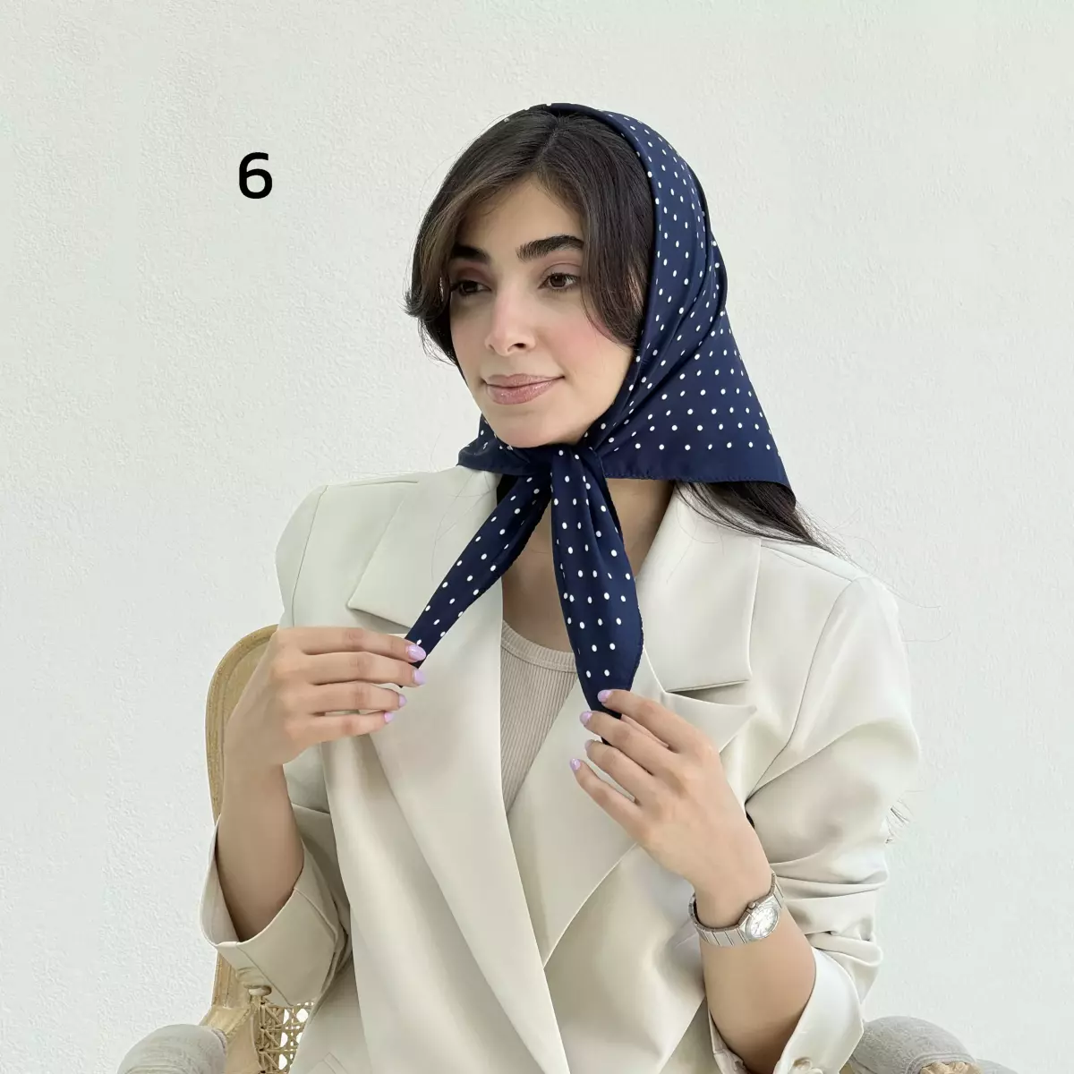 مینی اسکارف زنانه خالخالی