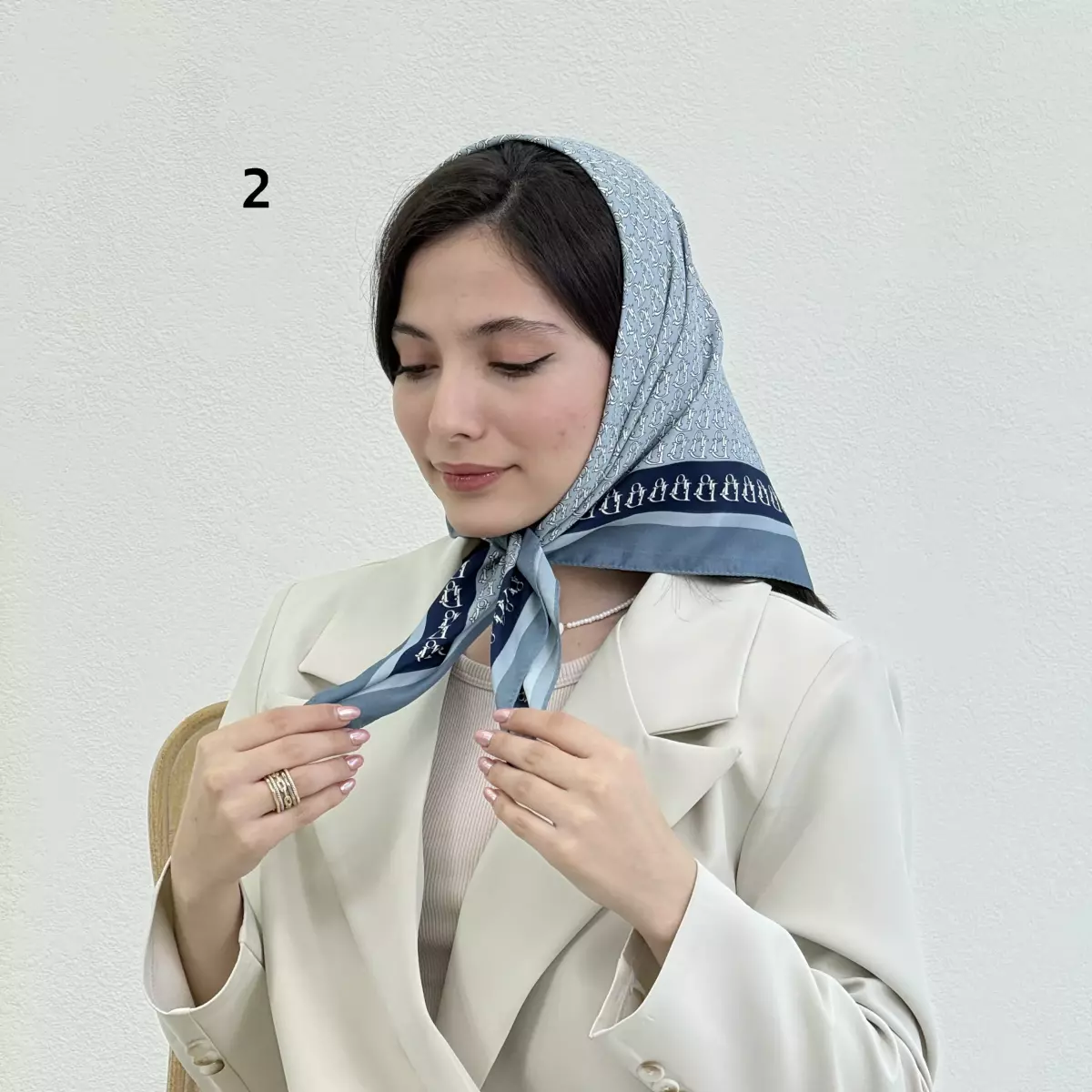مینی اسکارف زنانه دیور