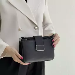 کیف زنانه دوشی چرم