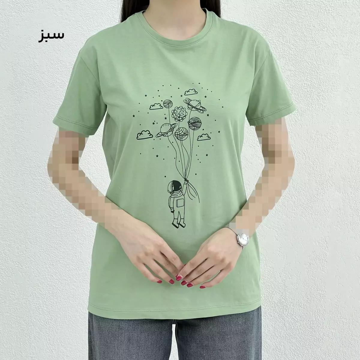 تیشرت زنانه طرح فضایی