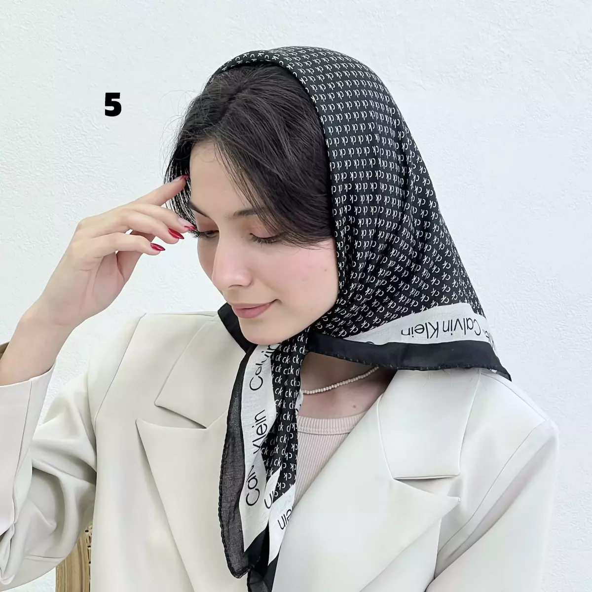 مینی اسکارف زنانه طرحدار