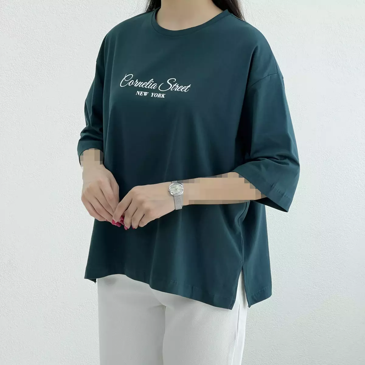 تیشرت زنانه باکسی یقه گرد