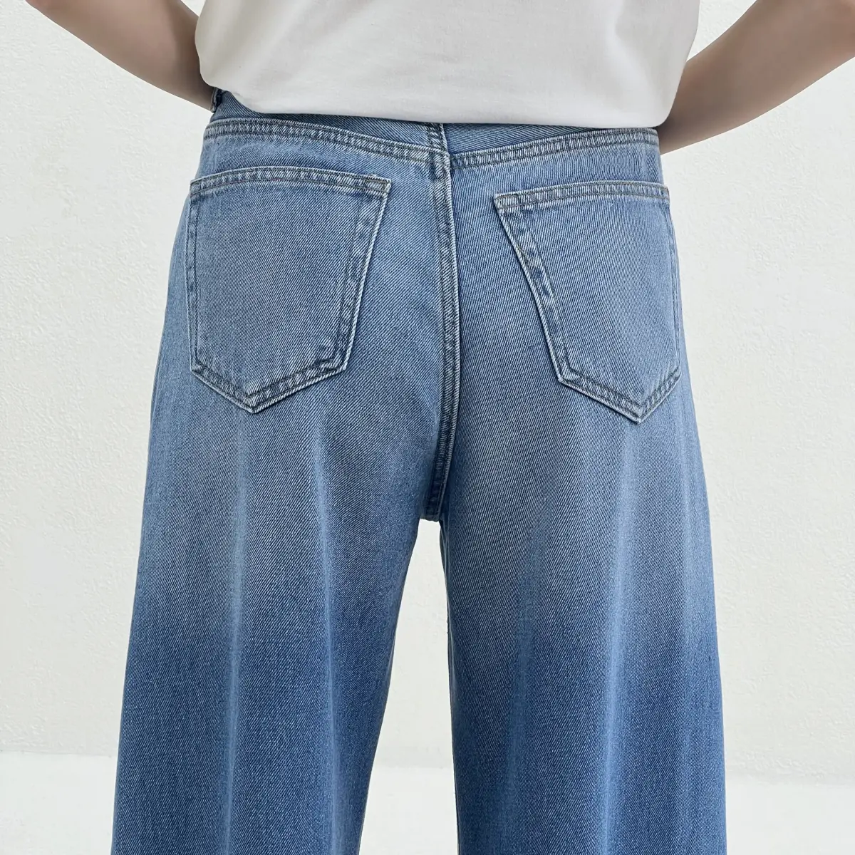 شلوارک جین زنانه آبی روشن