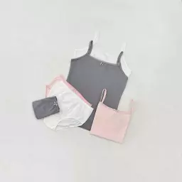 ست زنانه تاپ و شورت