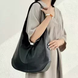 کیف زنانه چرم افرا