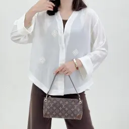 شومیز زنانه پری پشت پیله