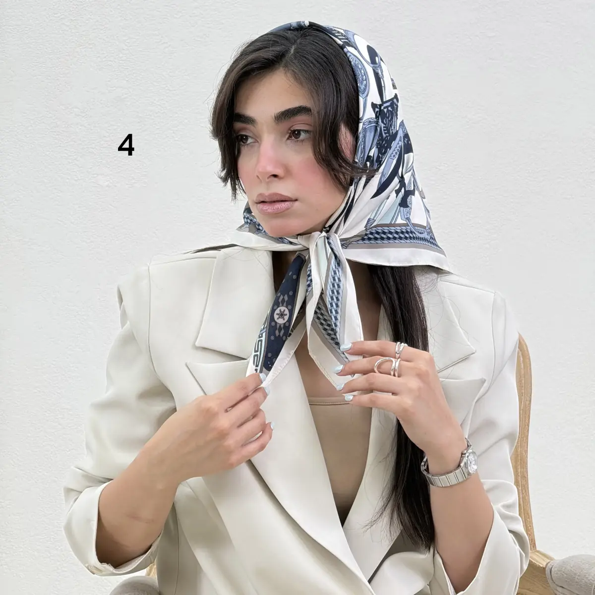 مینی اسکارف زنانه کمربندی