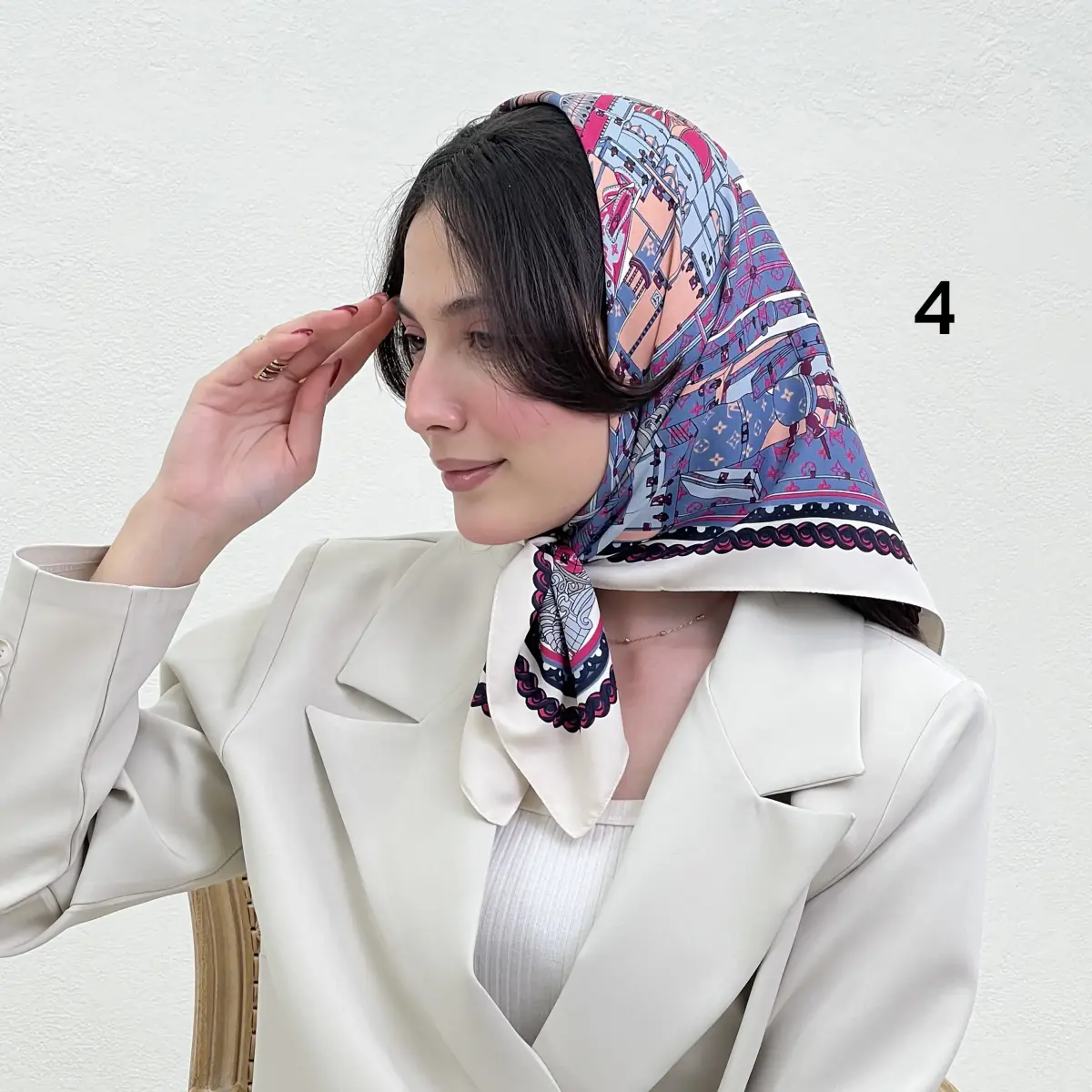 مینی اسکارف زنانه ساتن LV
