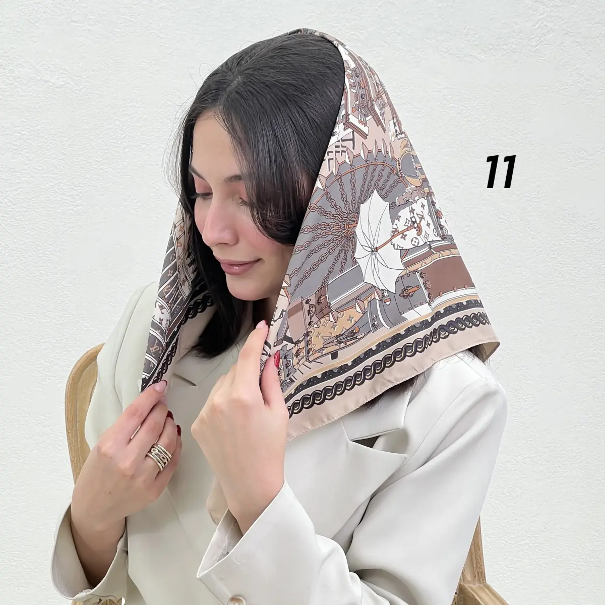 مینی اسکارف زنانه ساتن LV