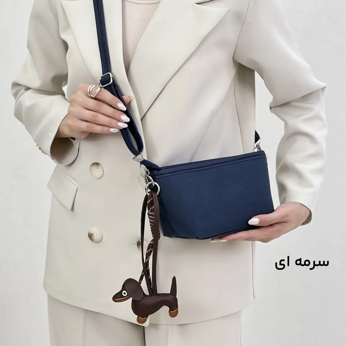 کیف زنانه مشکی چارم دار | آی بولک