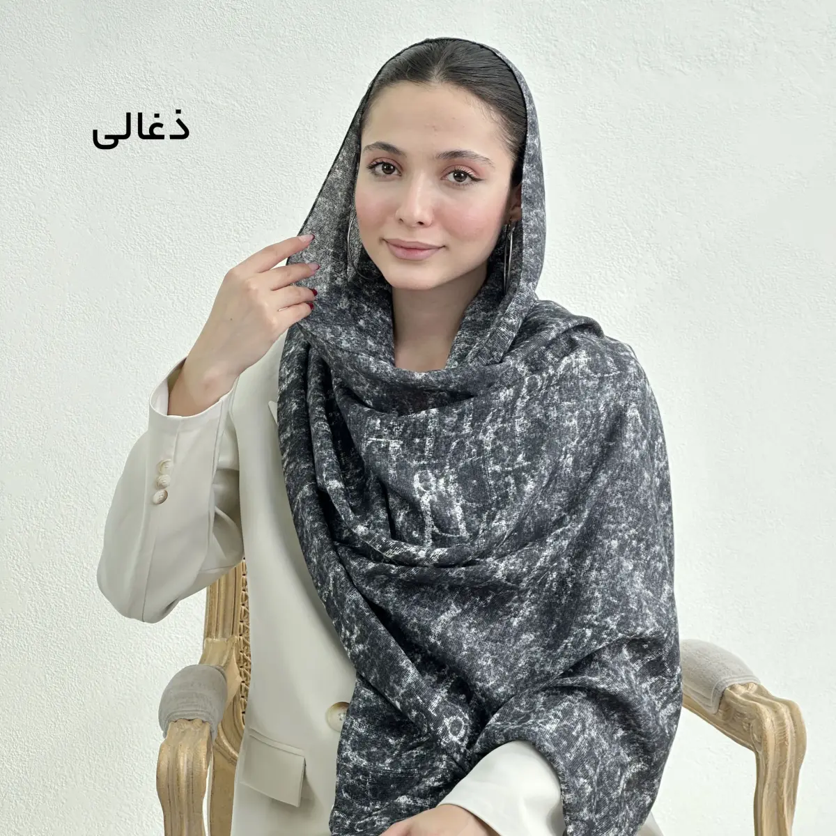 شال زنانه طرح دیور | آی بولک