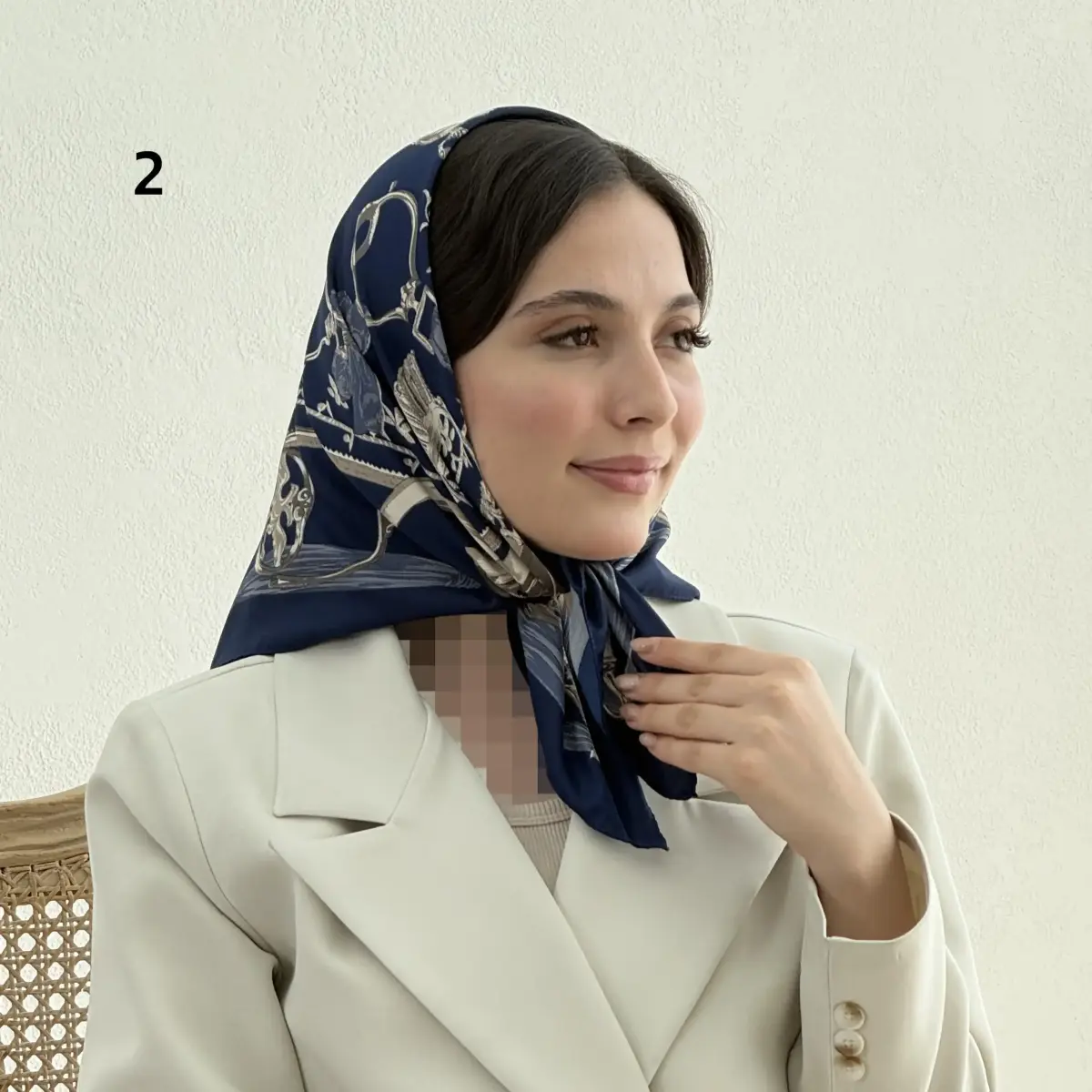 مینی اسکارف زنانه طرح زنجیری | آی بولک