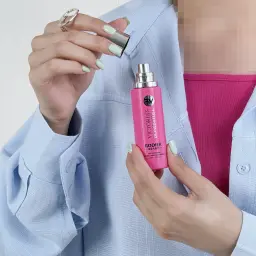 عطر زنانه 30 میل Victoria bombshel | آی بولک