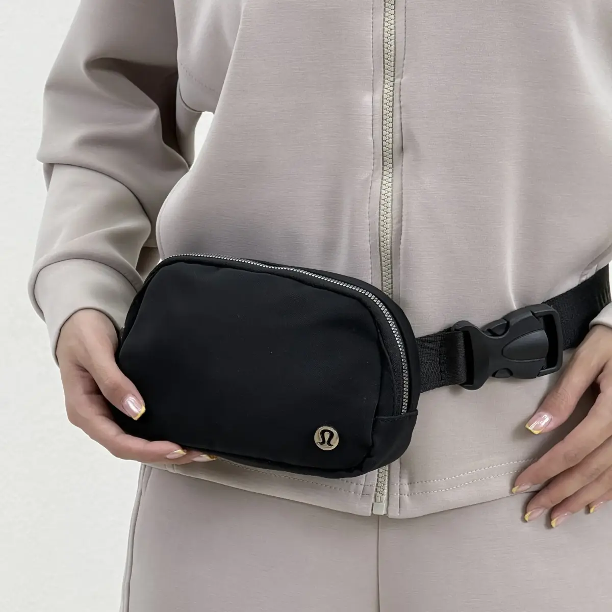 بلت بگ برند Lululemon | آی بولک